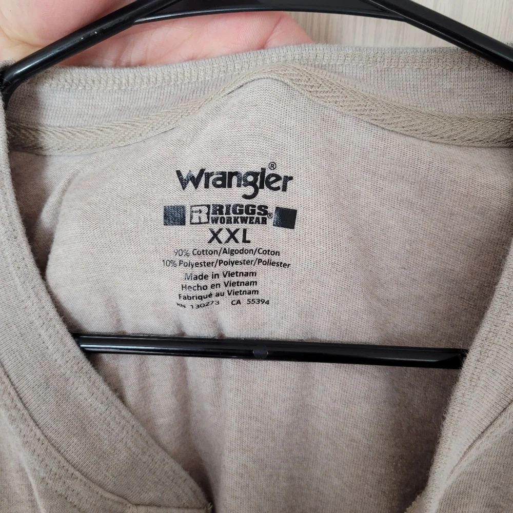 Wrangler work shirt - Picture 3 of 3